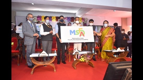 Uday Samant, minister of higher education and technical education (Maharashtra) on Saturday inaugurated Maharashtra State Faculty Development Academy (MSFDA) at Model Colony in Pune. (HT PHOTO)