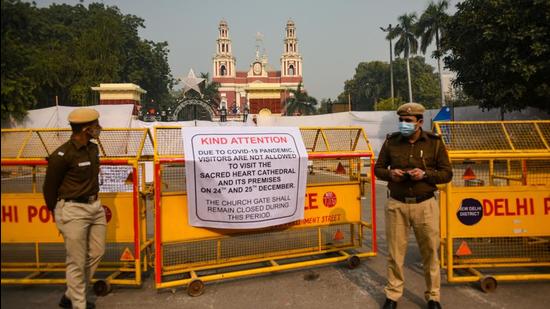 The fresh infections on Friday came at a test positivity rate of 0.43%, the highest since June 9. In picture - A notice outside the Sacred Heart Cathedral in Delhi notifying its closure due to Covid.(HT Photo)