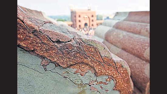 Cracks seen on the walls of Jama Masjid in New Delhi, India (Photo by Sanchit Khanna/ Hindustan Times) Cracks seen on the walls of Jama Masjid in New Delhi, India (Photo by Sanchit Khanna/ Hindustan Times)