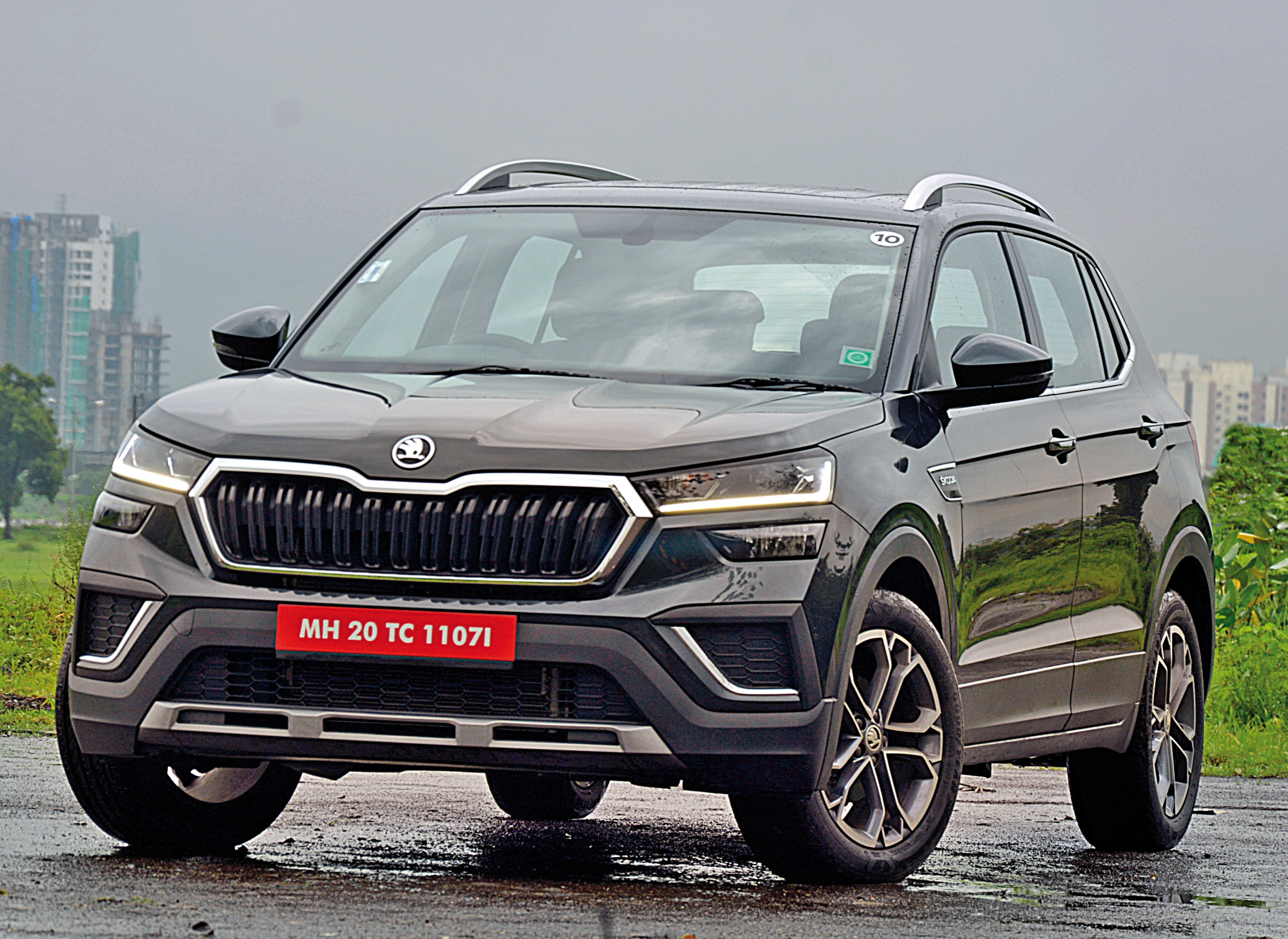 The Mahindra XUV700 The Mahindra XUV700