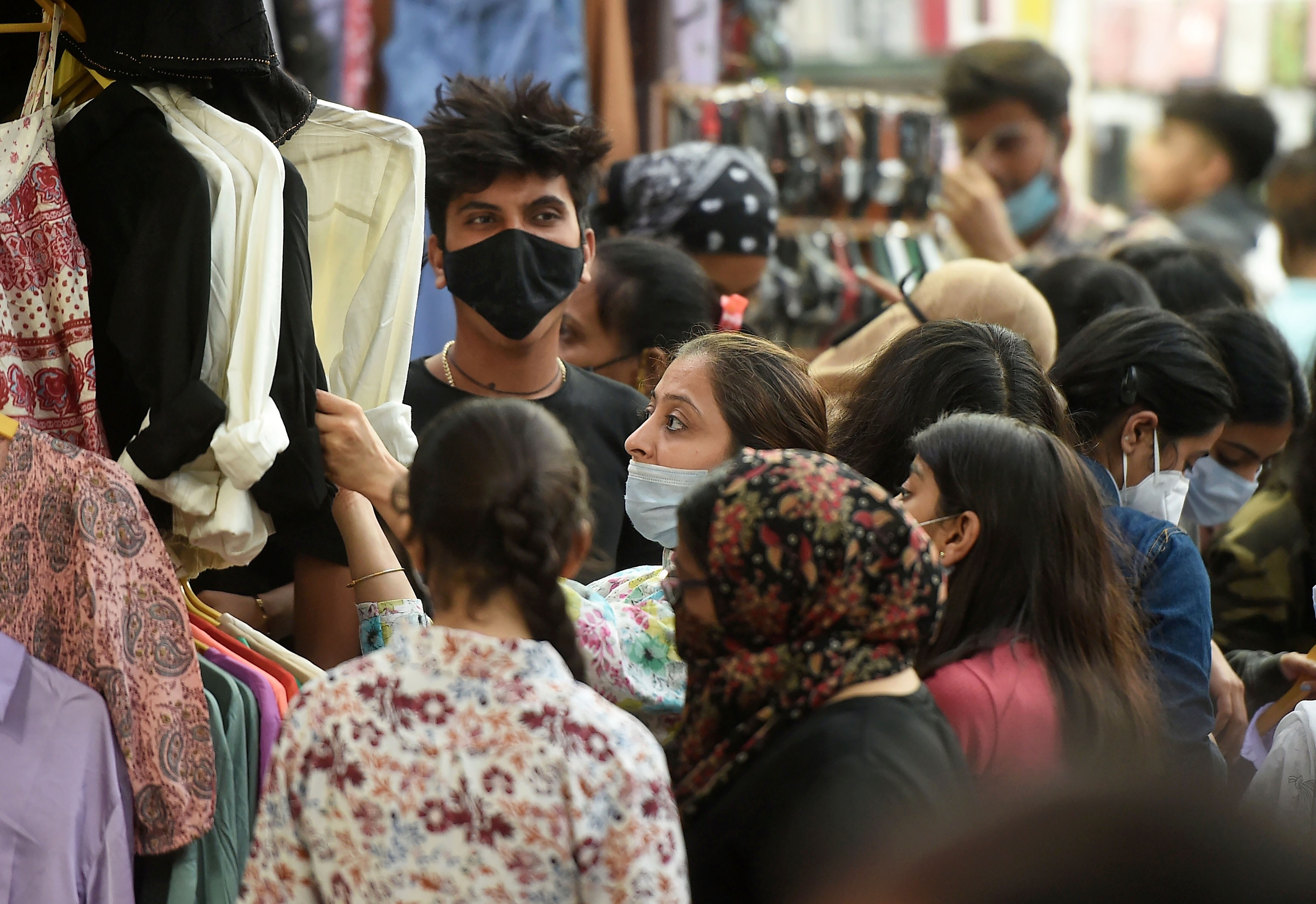 Shoppers at a market at Bandra in Mumbai. (PTI) Shoppers at a market at Bandra in Mumbai. (PTI)