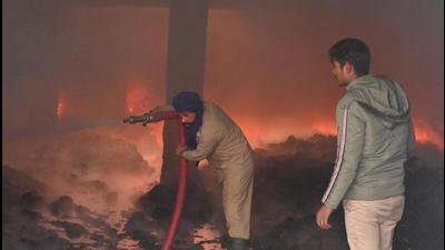 Fourteen fire tenders were pressed into service for the firefighting operation at Sungrace Fabrics Private Limited at Kaali Sadak in Ludhiana. (HT Photo)