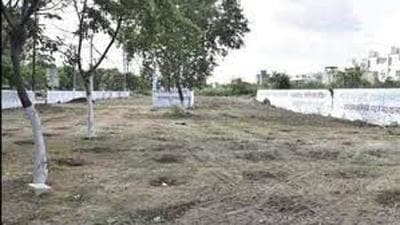 The site in Ludhiana for which RLDA invites bids for leasing vacant land parcel is trapezoidal shaped piece of land with average depth of 90m and a frontage of 240m and 190m along Rani Jhansi Road and College Road, respectively. (Representative Image/HT File) The site in Ludhiana for which RLDA invites bids for leasing vacant land parcel is trapezoidal shaped piece of land with average depth of 90m and a frontage of 240m and 190m along Rani Jhansi Road and College Road, respectively. (Representative Image/HT File)