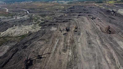Ministry of Coal auctioned two more coal mines, the revenue of  ₹8,158 crore is expected to be generated.&nbsp; (REUTERS)