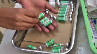 The government will unveil the details of ‘precaution dose’ including which vaccine to be taken as the third dose.&nbsp; (PTI)