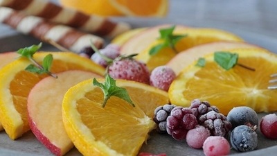 Stock your kitchen with a wide variety of healthy snacks and establish daily meal and snack times so that a child does not indulge in mindless munching. (Pixabay) Stock your kitchen with a wide variety of healthy snacks and establish daily meal and snack times so that a child does not indulge in mindless munching. (Pixabay)