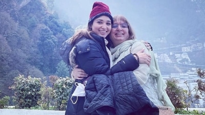 Tamannaah Bhatia's Vaishno Devi trip was about magical darshan, eating sweets and enjoying with family: Pics, videos Tamannaah Bhatia's Vaishno Devi trip was about magical darshan, eating sweets and enjoying with family: Pics, videos