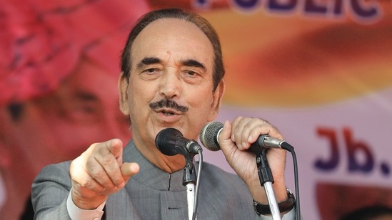 Kathua: Former J&amp;K chief minister and senior Congress leader Ghulam Nabi Azad addresses a public outreach programme in the Kathua district.&nbsp;(PTI)