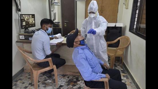 Eight people from Indore have tested positive for the highly transmissible Omicron variant of Covid-19 on Sunday. (HT PHOTO.)