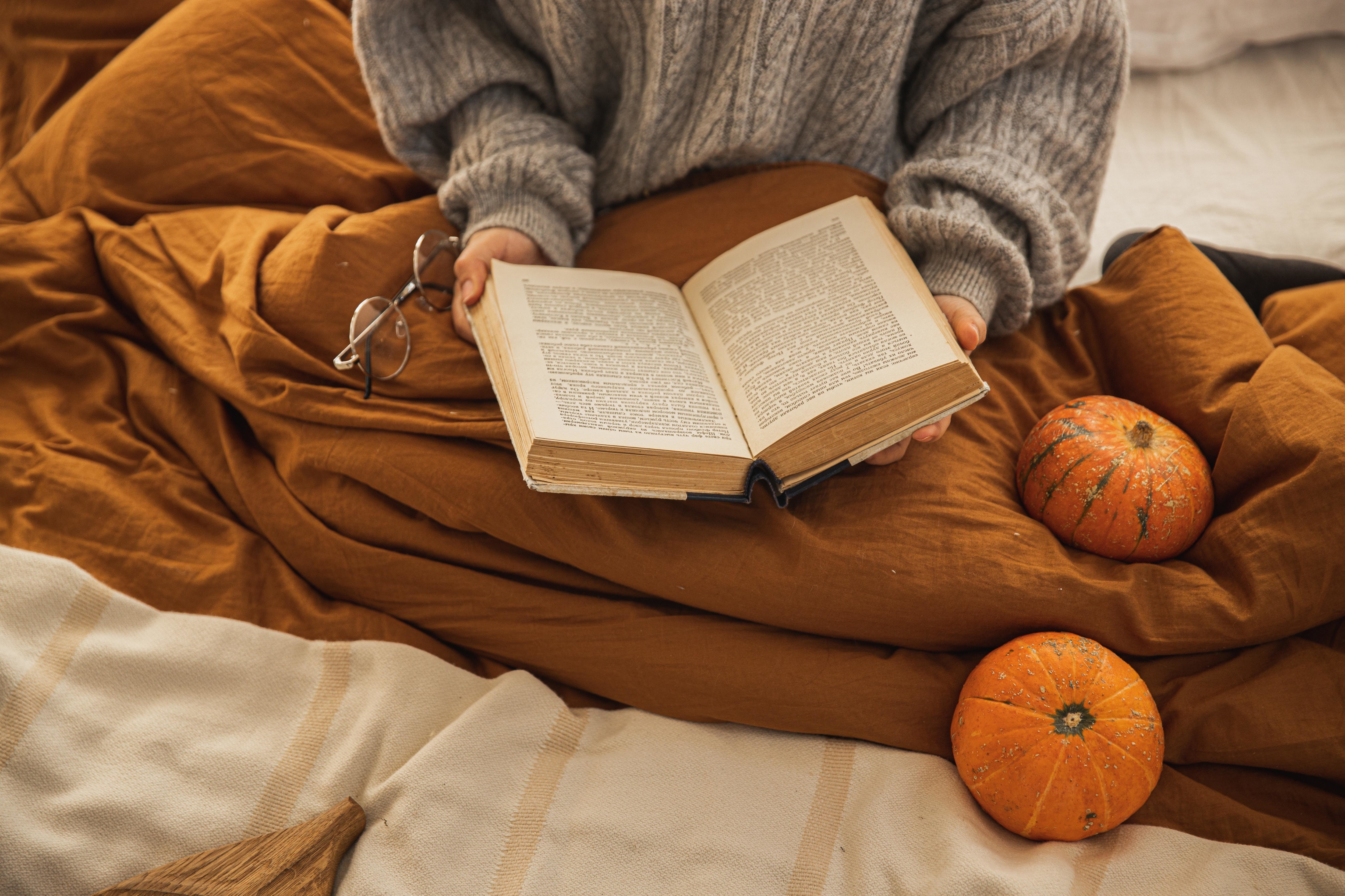 Start Reading A Good Book (Pexels) Start Reading A Good Book (Pexels)