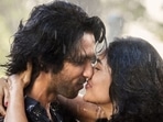 Shahid Kapoor and Mrunal Thakur are paired opposite each other in Jersey. Shahid Kapoor and Mrunal Thakur are paired opposite each other in Jersey.
