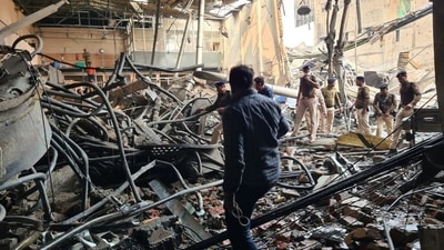 Blast site in Muzaffarpur. (HT_PRINT) Blast site in Muzaffarpur. (HT_PRINT)