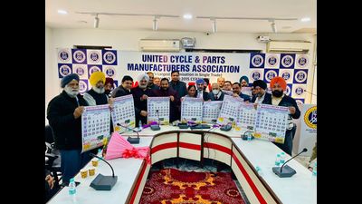 Chairperson Joginder Kumar, along with the office bearers and the senior members of UCPMA honoured Mamta Ashu on the occasion. (Representative Image/HT File) Chairperson Joginder Kumar, along with the office bearers and the senior members of UCPMA honoured Mamta Ashu on the occasion. (Representative Image/HT File)