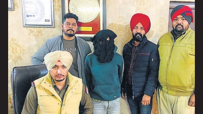 A 23-year-old woman, who worked at a five-star hotel, was kidnapped by three men in Rajguru Nagar on March 7, 2015. (Representative Image/HT File) A 23-year-old woman, who worked at a five-star hotel, was kidnapped by three men in Rajguru Nagar on March 7, 2015. (Representative Image/HT File)