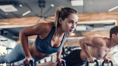 If you weigh 90 kilos then 90 x 30 gives 2700 calories per day to maintain current weight (Shutterstock) If you weigh 90 kilos then 90 x 30 gives 2700 calories per day to maintain current weight (Shutterstock)