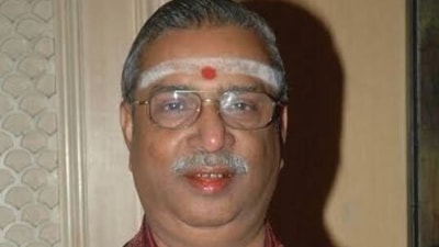 Playback singer and actor Manikka Vinayagam.