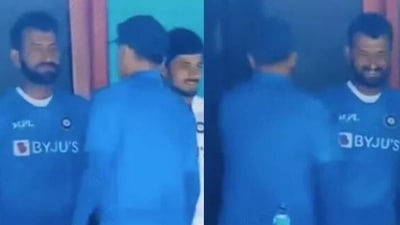 Rahul Dravid's gesture leaves Cheteshwar Pujara all smiles