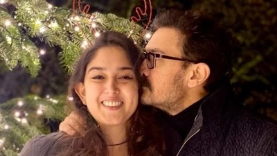 Aamir Khan joined his daughter Ira for Christmas celebrations. Aamir Khan joined his daughter Ira for Christmas celebrations.
