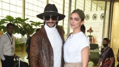 Ranveer Singh and Deepika Padukone spotted at Mumbai airport. (Instagram)
