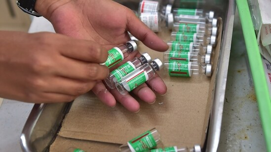 The government will unveil the details of ‘precaution dose’ including which vaccine to be taken as the third dose.&nbsp;(PTI)