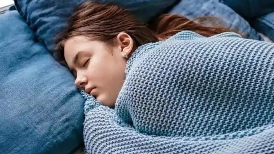 Sleeping in warm clothes during winter is not healthy at all. This can lead to further health problems.