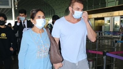 Sohail Khan with mom Salma Khan also joined Arpita Khan and family for the New Year vacation. The family had celebrated Salman Khan's birthday at their Panvel farmhouse on December 27. (Varinder Chawla) Sohail Khan with mom Salma Khan also joined Arpita Khan and family for the New Year vacation. The family had celebrated Salman Khan's birthday at their Panvel farmhouse on December 27. (Varinder Chawla)