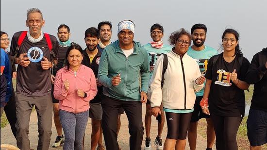 A group of over a dozen people from across the country ran 13km for six days around Odisha’s Chilika Lake. (Supplied photo) A group of over a dozen people from across the country ran 13km for six days around Odisha’s Chilika Lake. (Supplied photo)