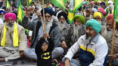 While the government employees staff in DC office, Ludhiana has gone on strike, touts and some of the employees were still working in the department, said farmer union leader Saudagar Singh Ghudani (Gurpreet Singh/HT)