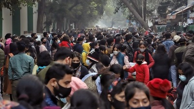 Following instances of crowding in markets, Delhi has put under a mini-lockdown situation starting from December 28. Following instances of crowding in markets, Delhi has put under a mini-lockdown situation starting from December 28. 