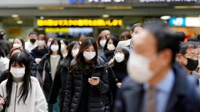 Health officials advised travellers to avail themselves of free coronavirus tests before departure, amid fears that an outpouring of city dwellers could spread infections to the countryside. (AP) Health officials advised travellers to avail themselves of free coronavirus tests before departure, amid fears that an outpouring of city dwellers could spread infections to the countryside. (AP)