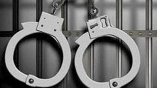A 42-year-old man gave himself up to the local police in the eastern Chinese city of Hangzhou 