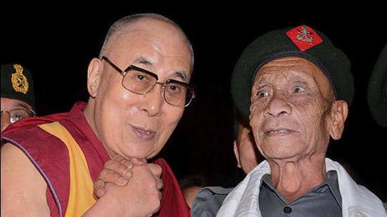 Tibetan spiritual leader Dalai Lama met Assam Rifles trooper Naren Chandra Das after 58 years in 2017, and invited him as a guest of His Holiness at the Tibetan Government-in-Exile headquarters in Himachal Pradesh’s Mcleodganj the following year (Twitter/@official_dgar)