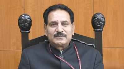 Adviser Dharam Pal issued directions to officials to ensure vaccination of the entire eligible population in Chandigarh with a week in view of rising Covid cases. (HT File)