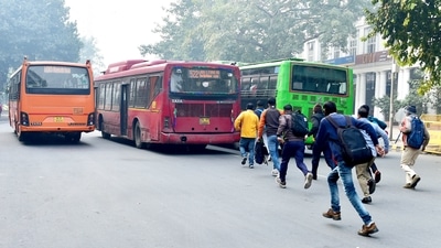 &nbsp;Delhi government has issued new guidelines for bus, metro and other public services amid concern over rise in Omicron variant cases of COVID-19. (PTI)