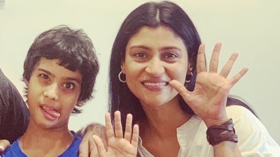 Konkona Sensharma with her son Haroon. Konkona Sensharma with her son Haroon.