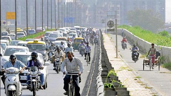 The draft has been proposed as the current legal framework does not have specific provisions to determine and protect the rights of pedestrians and cyclists, and give them equitable space on roads, read the draft. (Representative use)