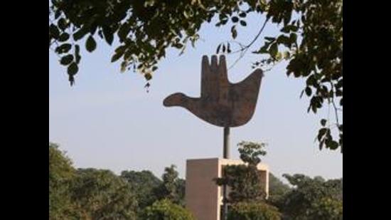 The Chandigarh Housing Board has invited e-tenders to sell 13 residential units on freehold basis and 24 residential and 108 commercial units on leasehold basis.