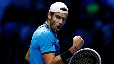 Italy's Matteo Berrettini celebrates during his group stage match against Germany's Alexander Zverev (REUTERS)
