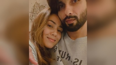 Shahid Kapoor and Mira Rajput are spending a quiet New Year in.