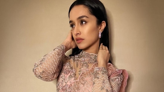 Shraddha Kapoor slays sultry ethnic look in see-through blouse, pink zariya saree &nbsp;(Instagram/shraddhakapoor)