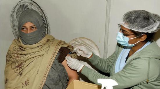 At a vaccination centre in Patna on Friday. (Santosh Kumar/HT Photo)