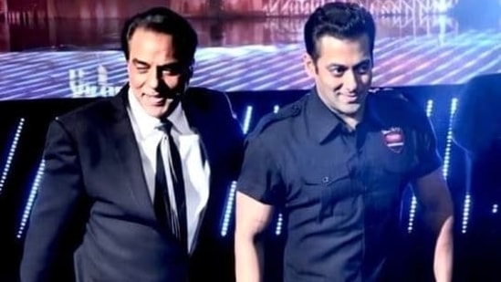 Dharmendra will appear on Salman Khan's Bigg Boss 15.