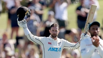 Devon Conway of New Zealand celebrates his century during play on day one of the first cricket test between Bangladesh and New Zealand at Bay Oval in Mount Maunganui, New Zealand, Saturday, Jan. 1, 2022. (AP) Devon Conway of New Zealand celebrates his century during play on day one of the first cricket test between Bangladesh and New Zealand at Bay Oval in Mount Maunganui, New Zealand, Saturday, Jan. 1, 2022. (AP)