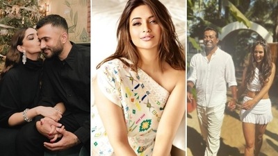 From Tanisha Mukerji, Sonam Kapoor, Ram Kapoor, Divyanka Tripathi to Shaheer Sheikh, celebs posted beautiful wishes for their fans as they welcomed 2022. (Instagram) From Tanisha Mukerji, Sonam Kapoor, Ram Kapoor, Divyanka Tripathi to Shaheer Sheikh, celebs posted beautiful wishes for their fans as they welcomed 2022. (Instagram)