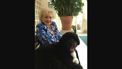 Betty White passed away on December 31, at the age of 99 and Twitter users marked this day.&nbsp; (twitter/@MichelleObama)