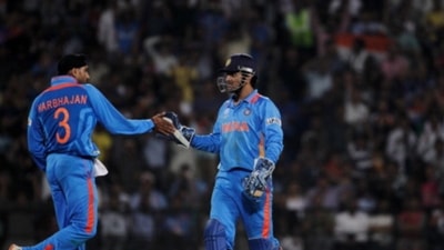 Harbhajan Singh and MS Dhoni (Getty Images)