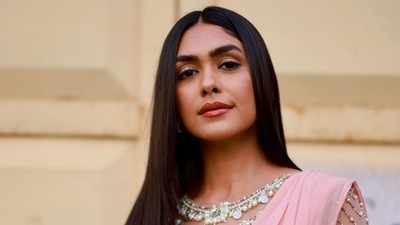 Mrunal Thakur announced on social media that she had tested Covid positive. Mrunal Thakur announced on social media that she had tested Covid positive.