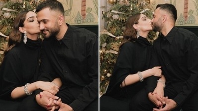 Sonam Kapoor treated her Insta family to loved up snaps with hubby Anand. "Happy new year to the love of my life. He is not just #everydayphenomenal, he is everyyearphenomenal and the person I want to spend every new year with. Wishing all of you good health, happiness and fulfilment in 2022," wrote Sonam. (Instagram/Sonam Kapoor) Sonam Kapoor treated her Insta family to loved up snaps with hubby Anand. "Happy new year to the love of my life. He is not just #everydayphenomenal, he is everyyearphenomenal and the person I want to spend every new year with. Wishing all of you good health, happiness and fulfilment in 2022," wrote Sonam. (Instagram/Sonam Kapoor)