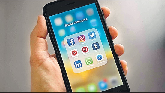 The Ministry of Home Affairs (MHA) has warned citizens about the latest tricks and fraud being conducted by cybercriminals under the guise of Omicron testing and medicines. (File photo)