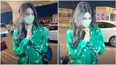 Harnaaz Sandhu was snapped at the airport. Harnaaz Sandhu was snapped at the airport.